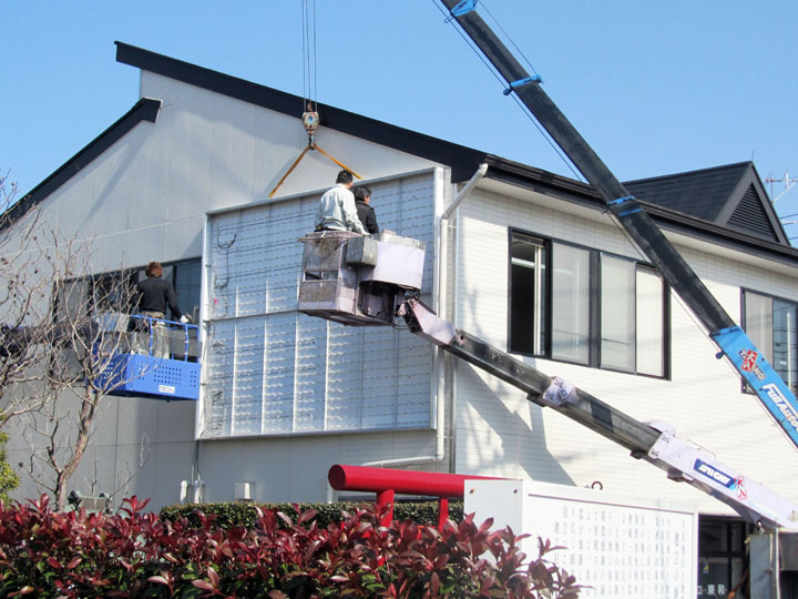 リアルさいたま 様　LED電飾看板　施工実績6